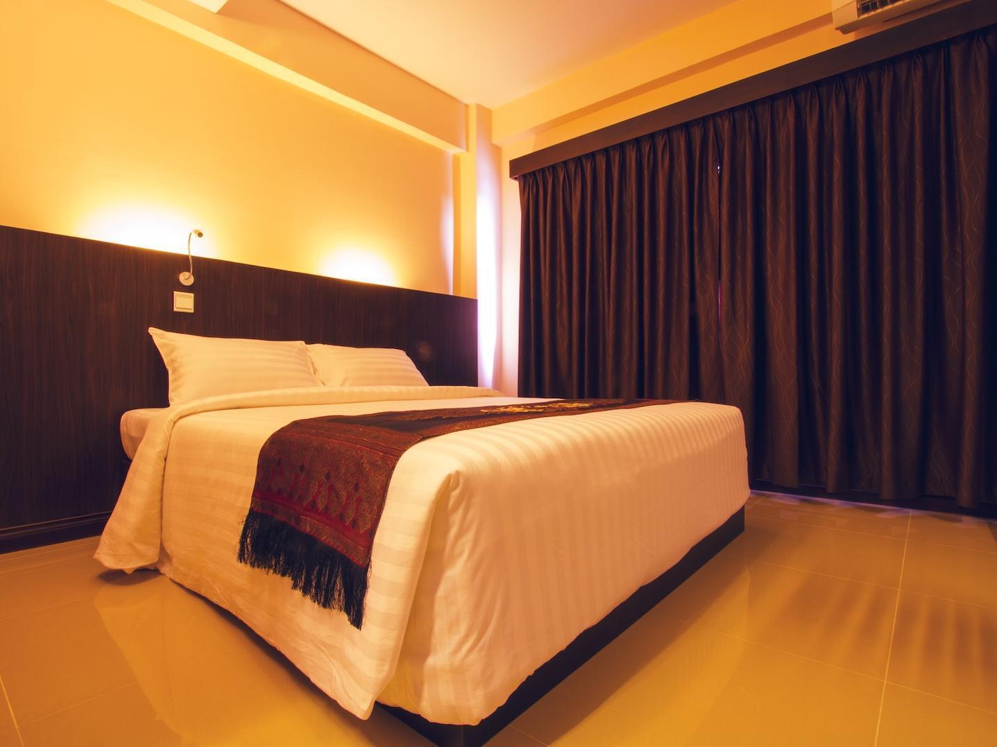 Hotel Yankin Янгон Екстер'єр фото
